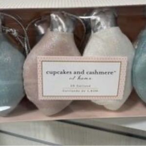 Cupcakes and cashmere pastel light garland.